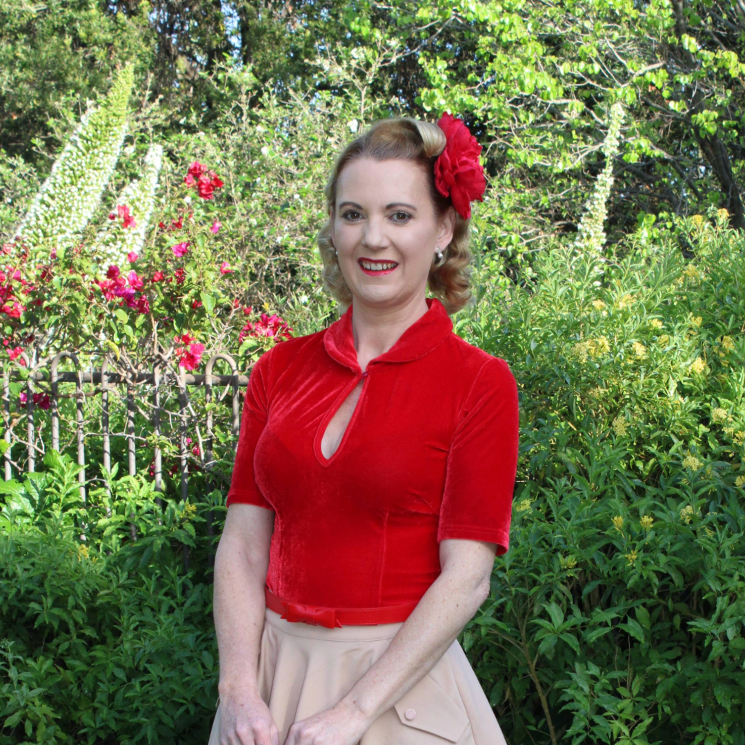 Keynote Vintage-Inspired Blouse in Velvet