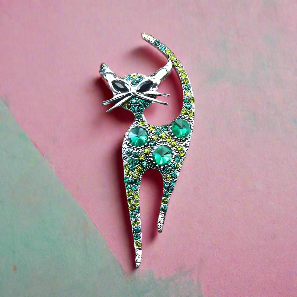 Ritzy Cat Brooch in Three Colors
